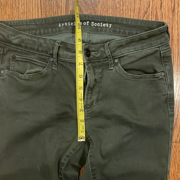 Articles of Society army green stretchy skinny raw hem jeans size 27 - Picture 4 of 10